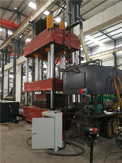 汽車遮陽(yáng)板液壓機(jī)泵站